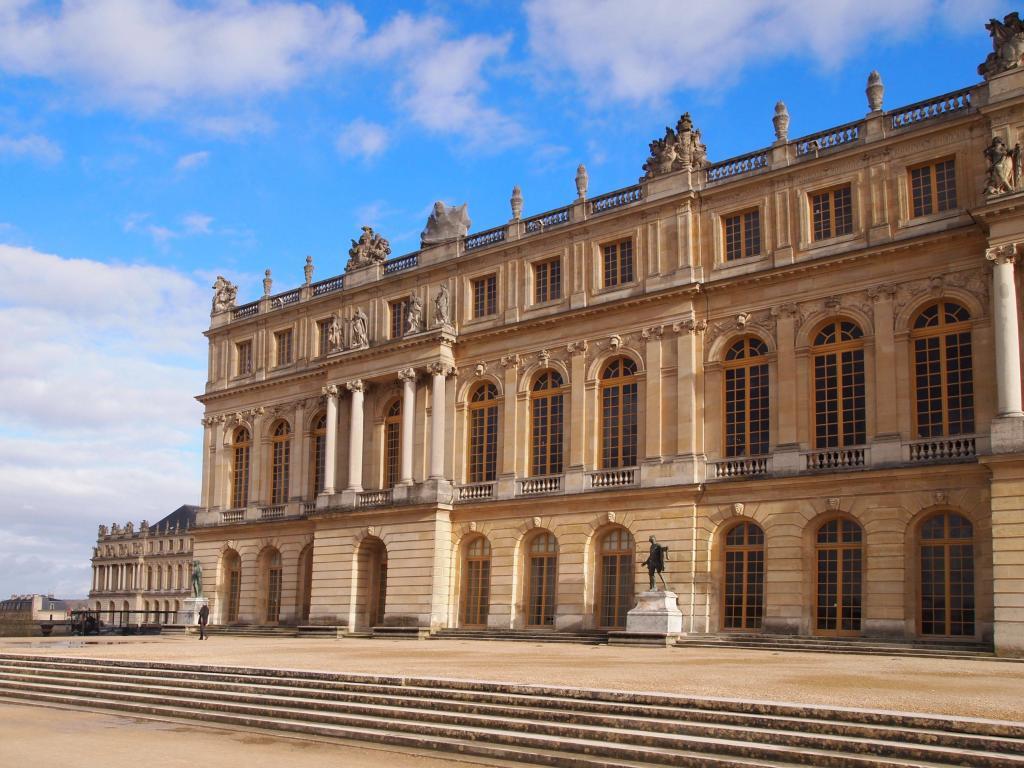 Versailles