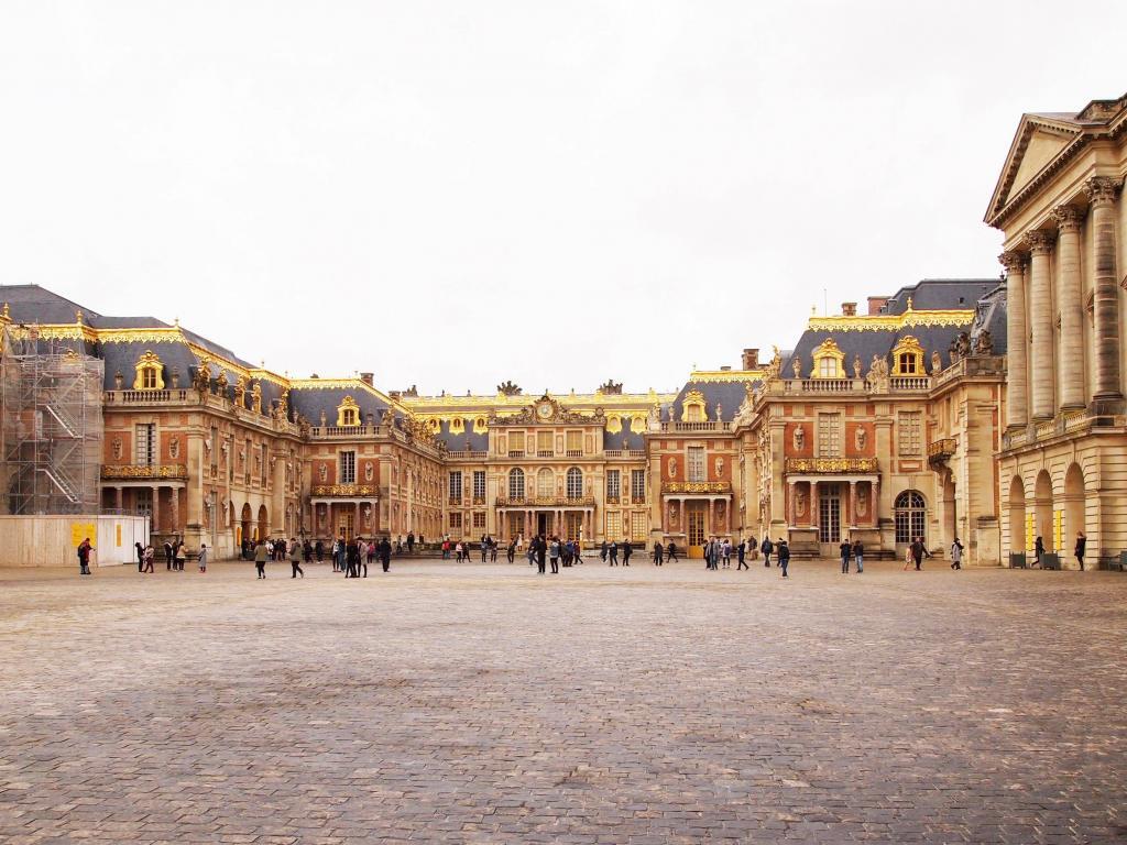 Versailles Entrance